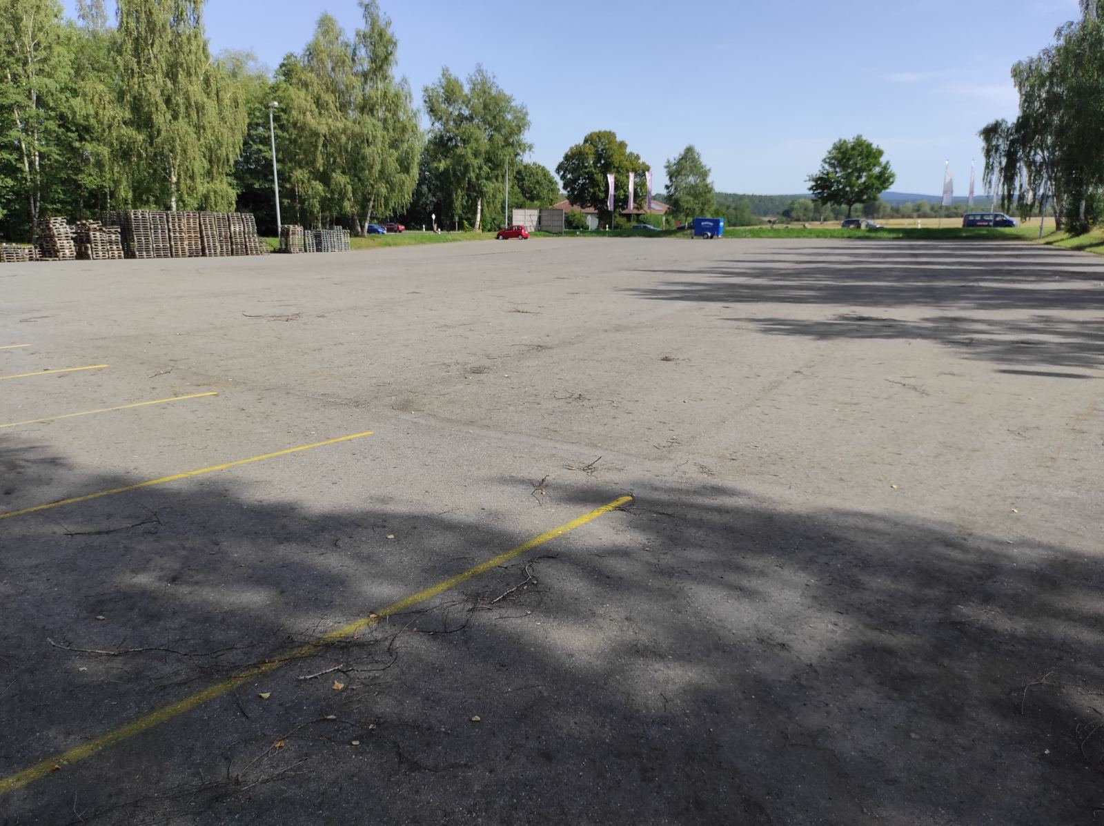 Freifläche / Parkplatz